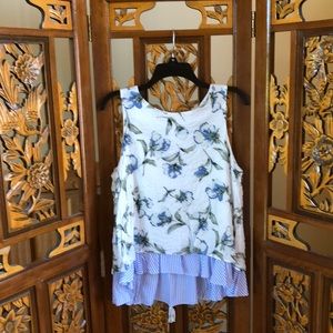 Esley Lace-Up Back Cotton Top Size M